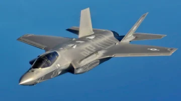 ثغرة تقنية خطيرة.. مسؤول أوروبي يشبه اختراق مقاتلات F-35 بهواتف آيفون